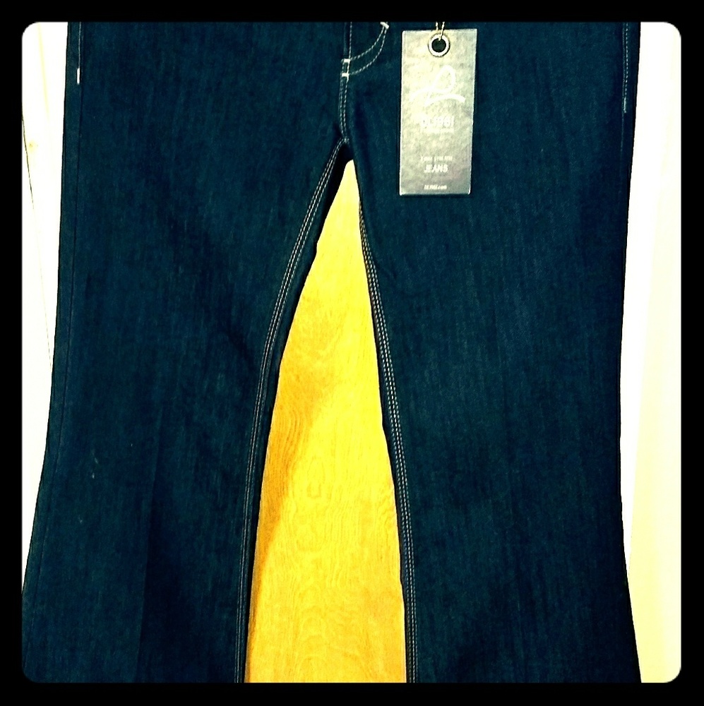 DL1961 NWT Size 27